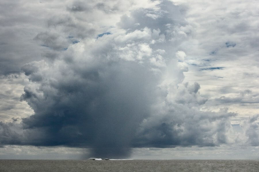 Indo wave and clouds