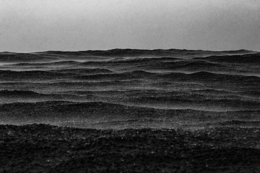 Diluvienne (ocean waves)