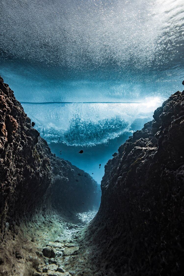 La Faille (underwater at Teahupo’o)