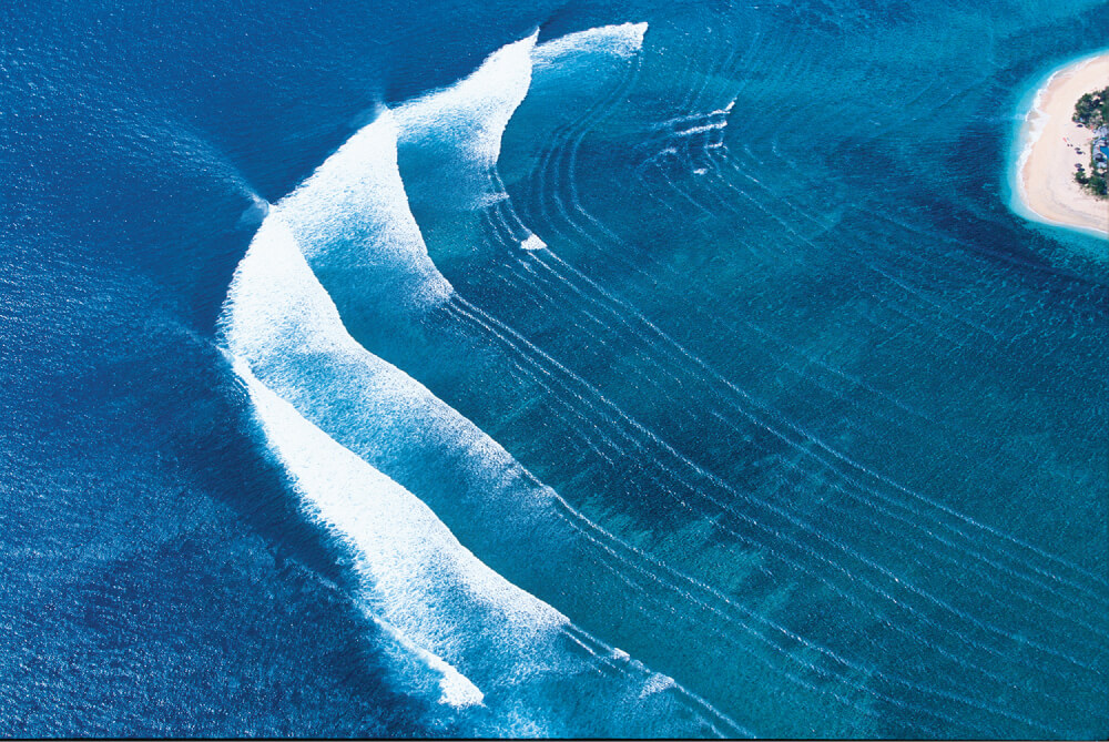 Aerial photo of Restaurants (wave) in Fiji