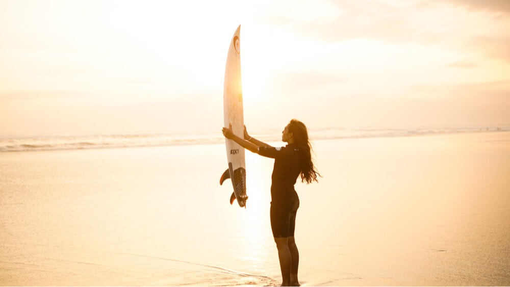 Indonesian surfer, Kadek Diah Rahayu