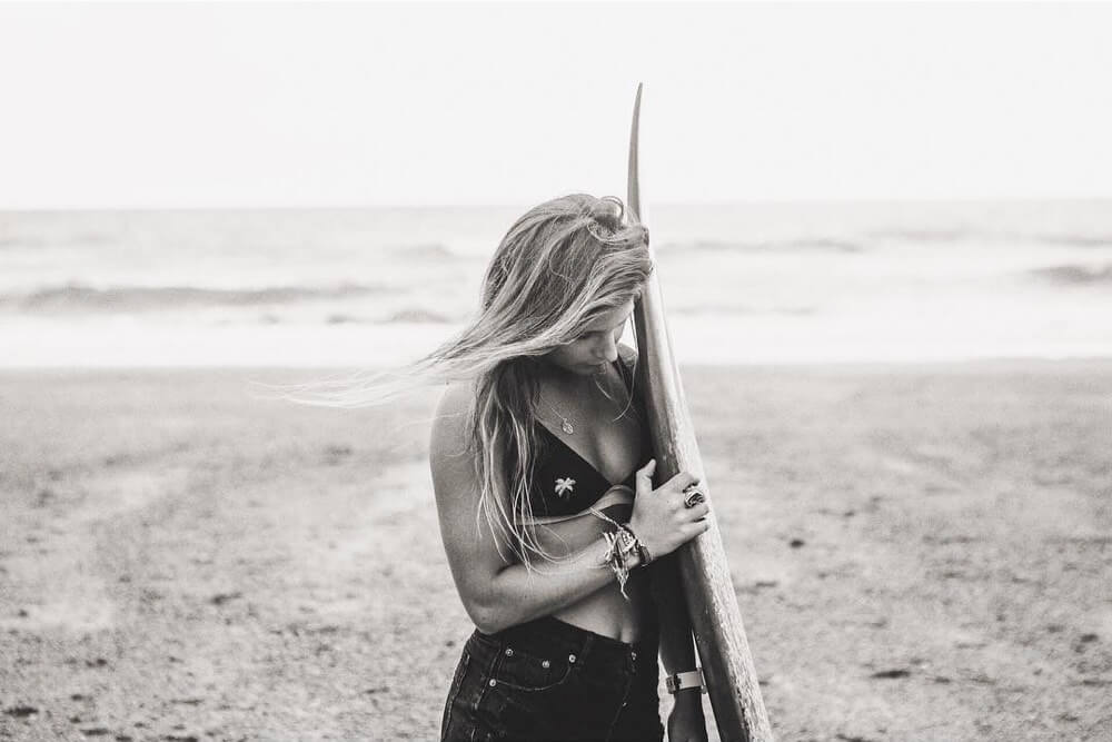 French surfer, Manon Lanza (Allons Rider)