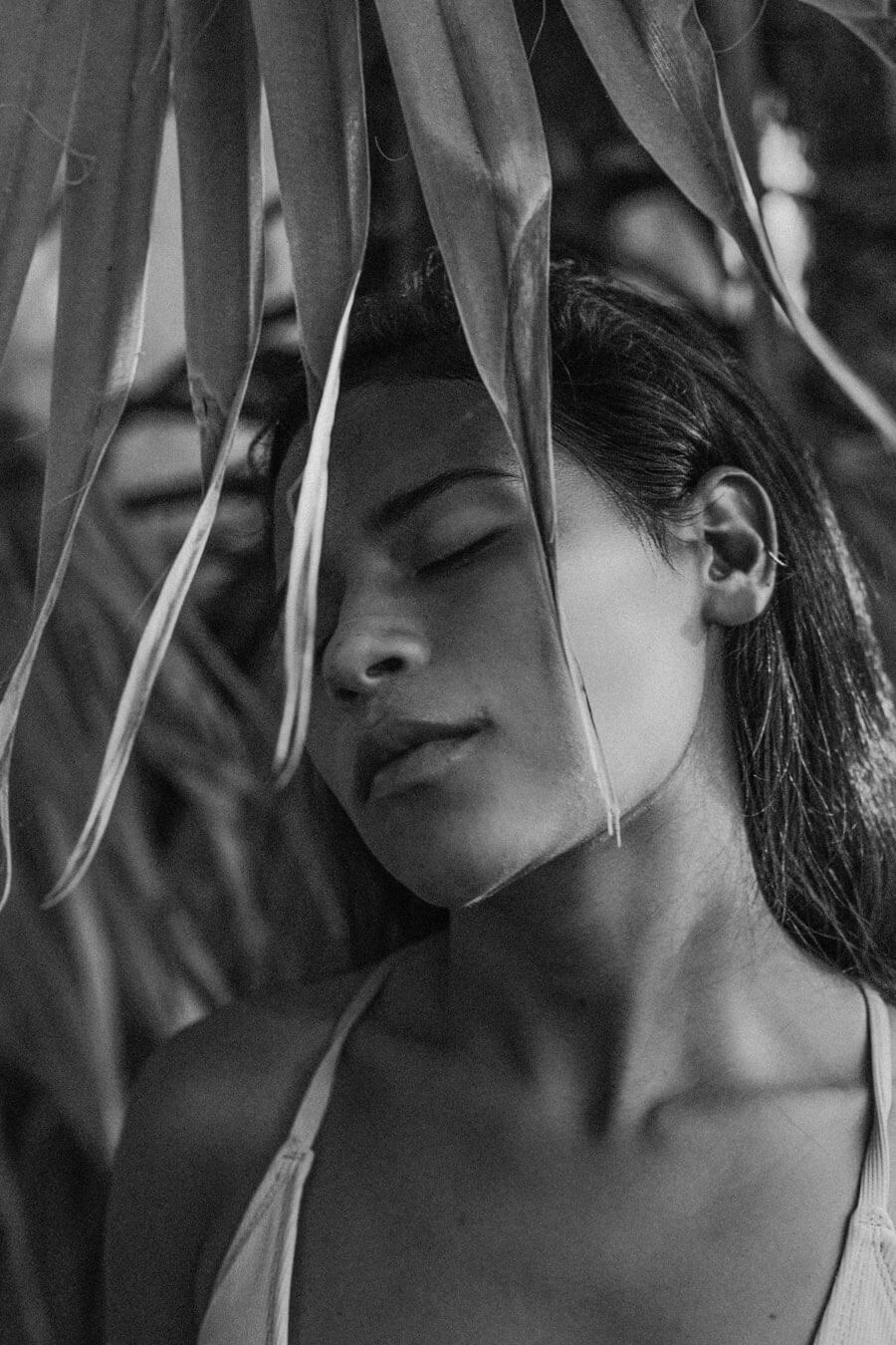 Katherine Díaz surfer portrait