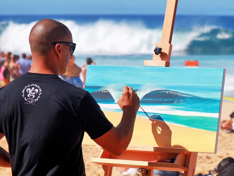 Painting on the beach at Pipeline