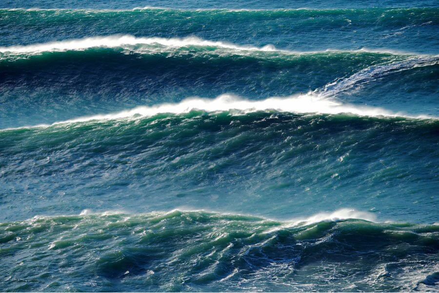 Big wave lines